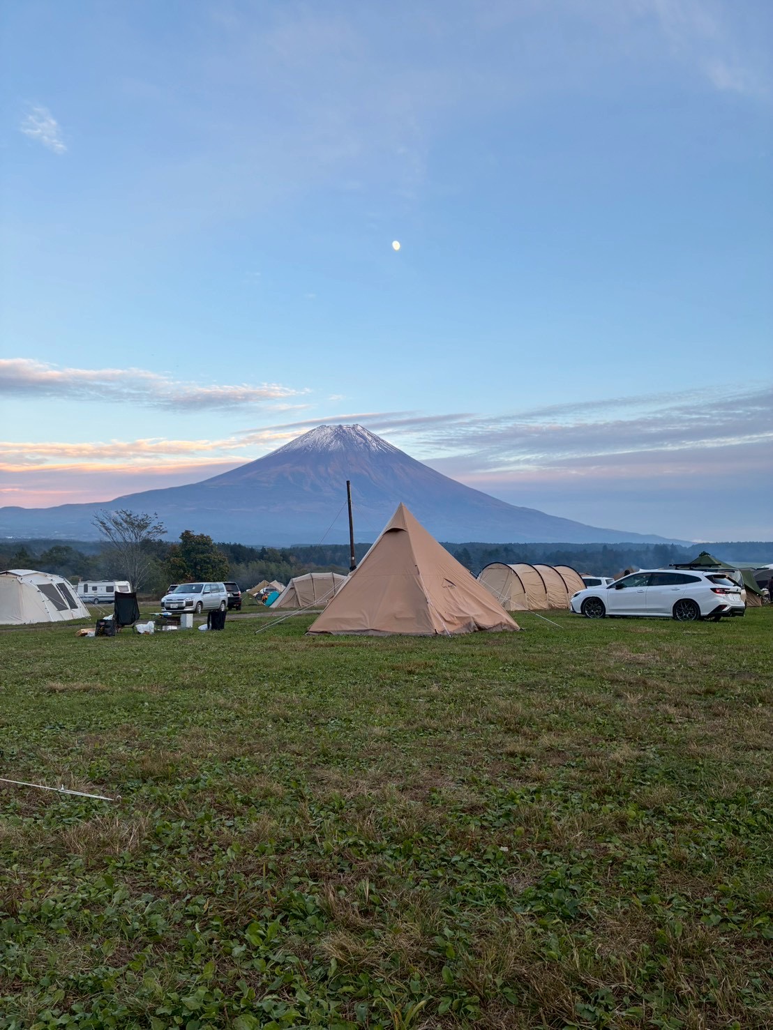キャンプ場から見える絶景の写真